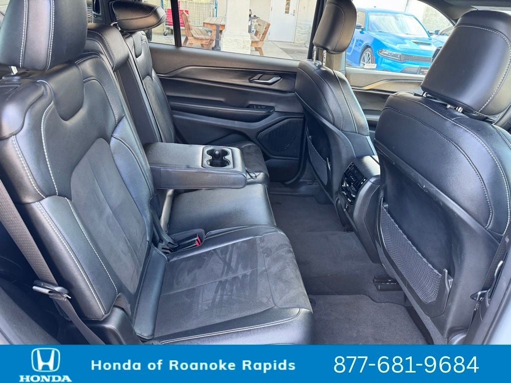 2024 Jeep Grand Cherokee L Altitude