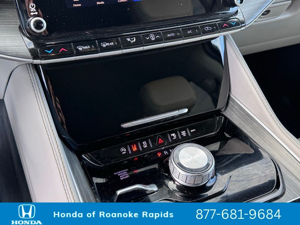 2024 Jeep Wagoneer L Series II