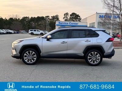 2023 Toyota RAV4 XLE Premium