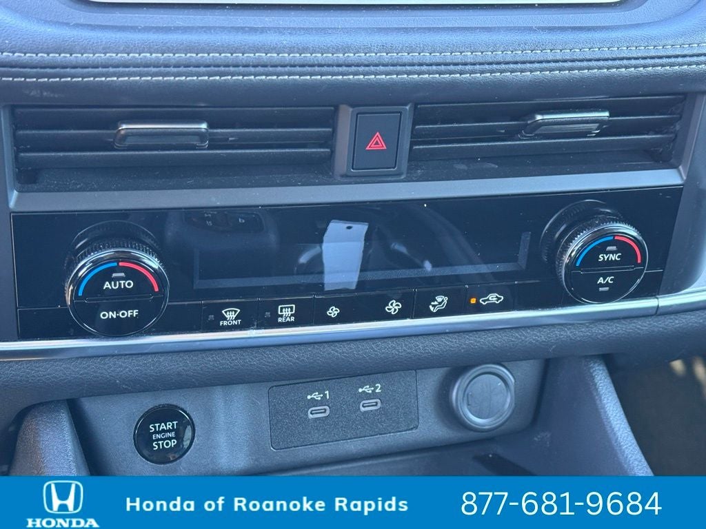 2024 Nissan Rogue SV